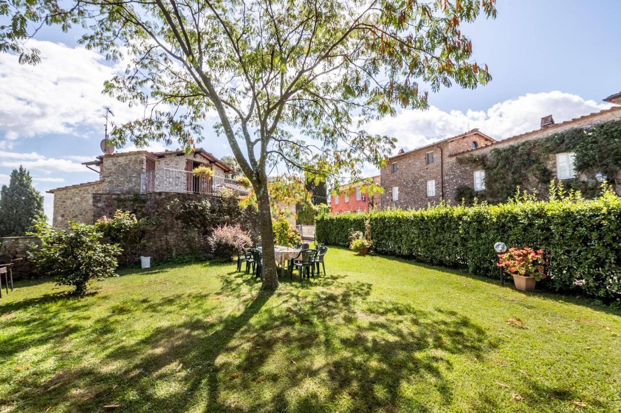 Al Giardino Degli Ulivi ξενώνας Santa Maria Albiano Εξωτερικό φωτογραφία